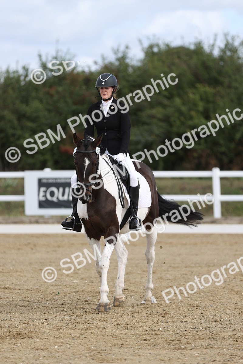 SBM_001407 - Class 2 - Intro 4 Champs - 10.56-11.44