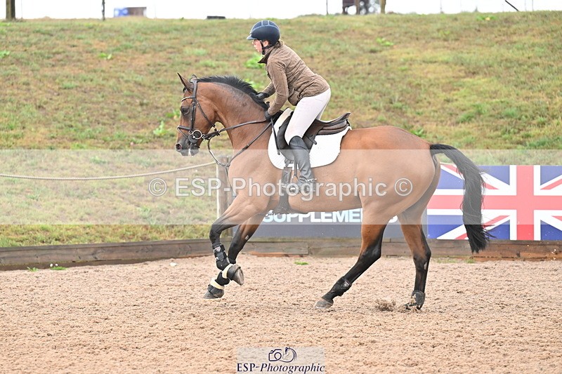 250827B-105949-00221 - Clear Round & Cls 1 Brit Nov 90cm