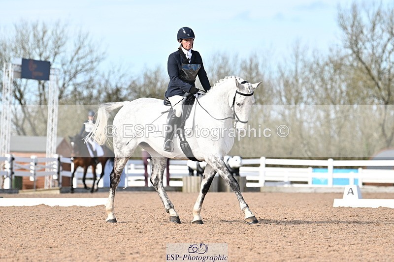 240324A-143400-04064 - Novice 27, 14.30 to 15.25