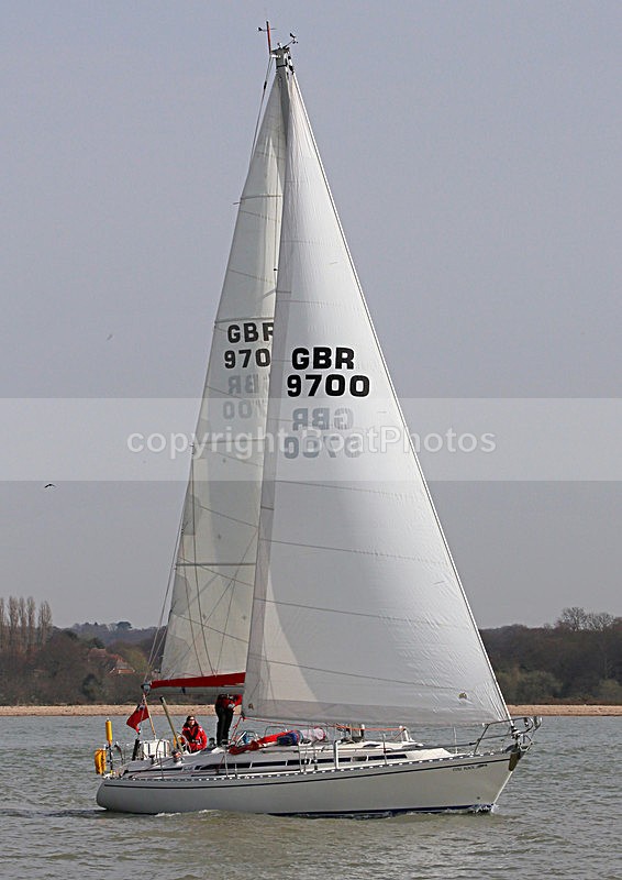 140330 ETOILE FILANTE STARLIGHT 39  GBR9700 WT7A3937 - Sailboats - monohull