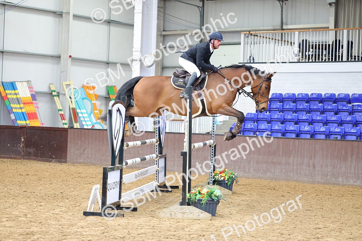 SBM_002953 - Class 8 - Senior Newcomers - 1.10m