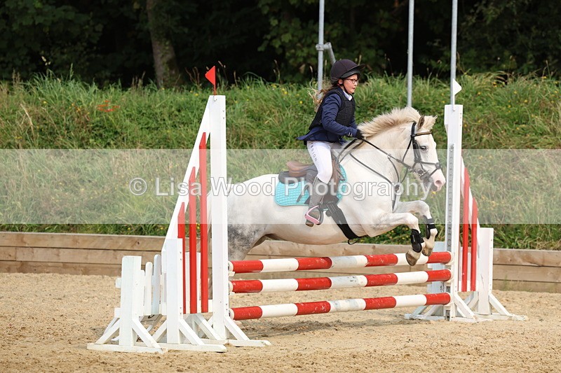 3E7A2772 - Class 10: Junior 60cm