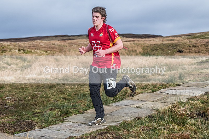 Nine Standards-653 - Nine Standards Fell Race Thursday 1st January 2026