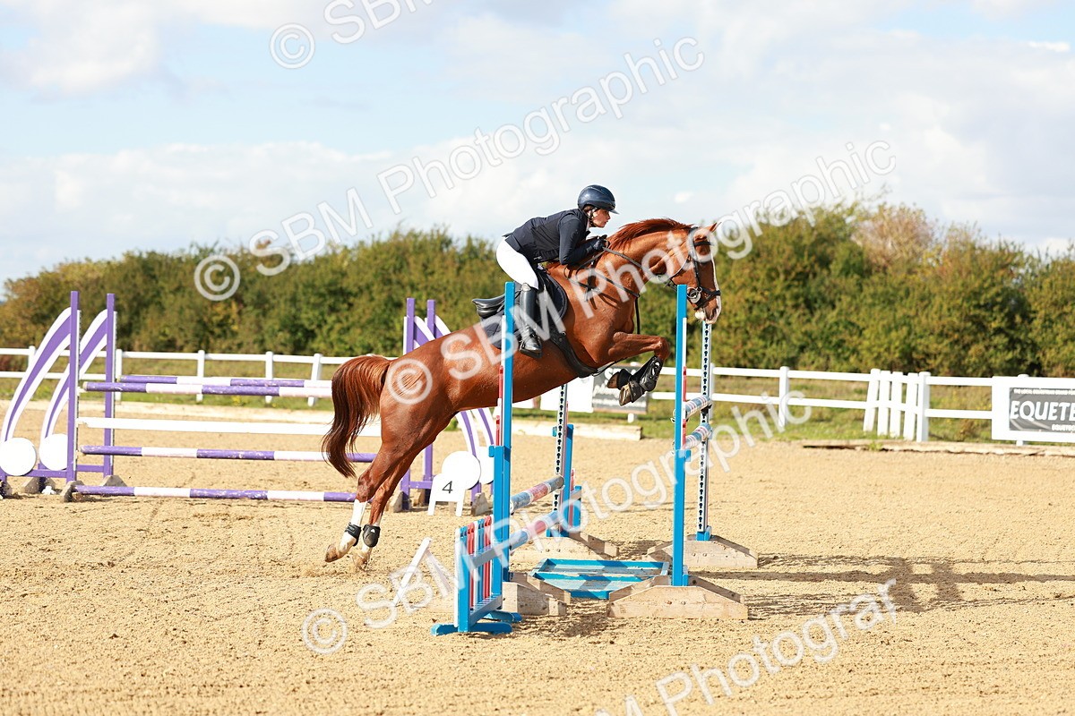 SBM_002015 - Class 5 - Senior Foxhunter - 1.20m
