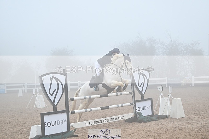 250208-123038-00592 - Cls 9 Pony Newcomers and 1m