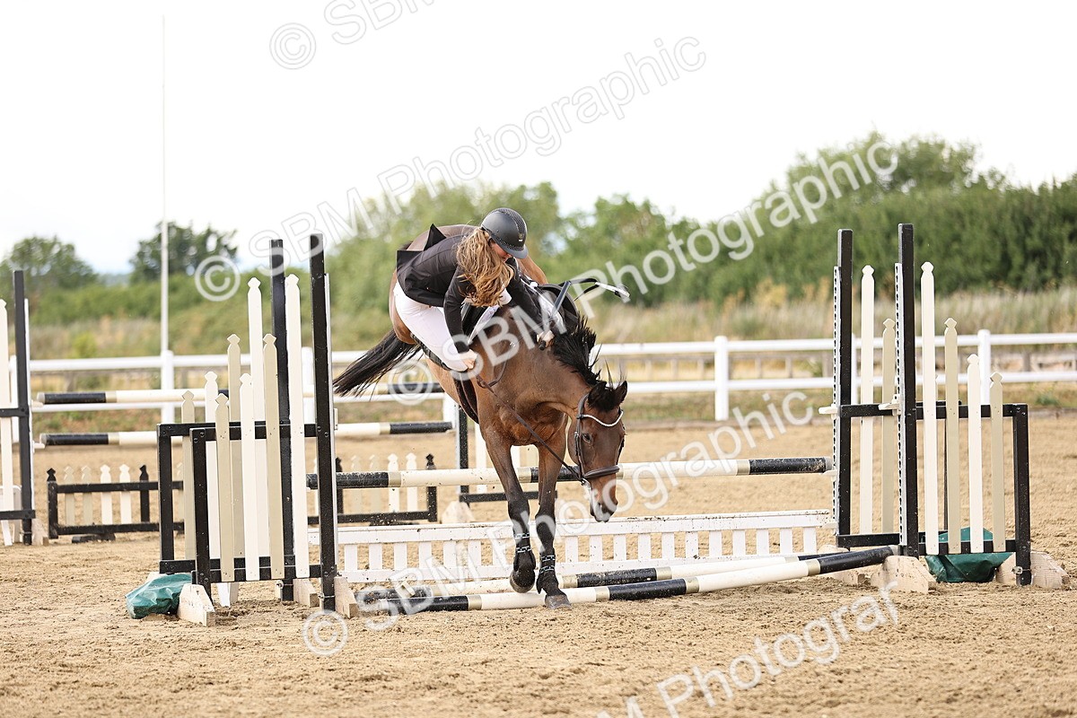 SBM_027011 - Class 13 - Senior Newcomers - 1.10m