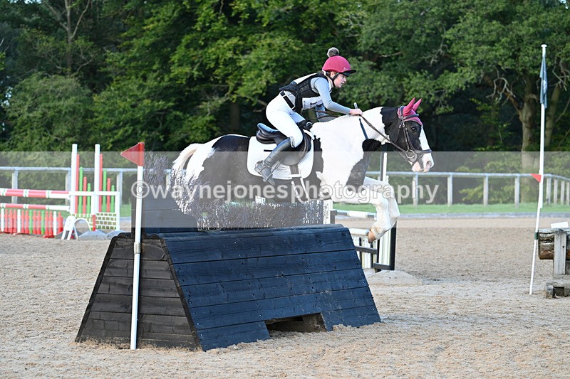 WJ7_7088 - Time 17:12 to 17:30