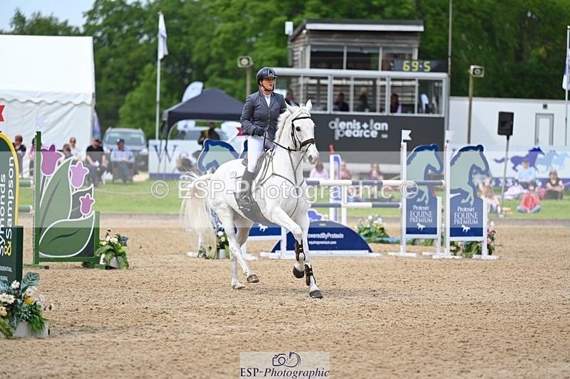 240525-153620-17812 - 526-BROOKFIELD_BENJAMIN_BOUNCE-Sophie_Callard