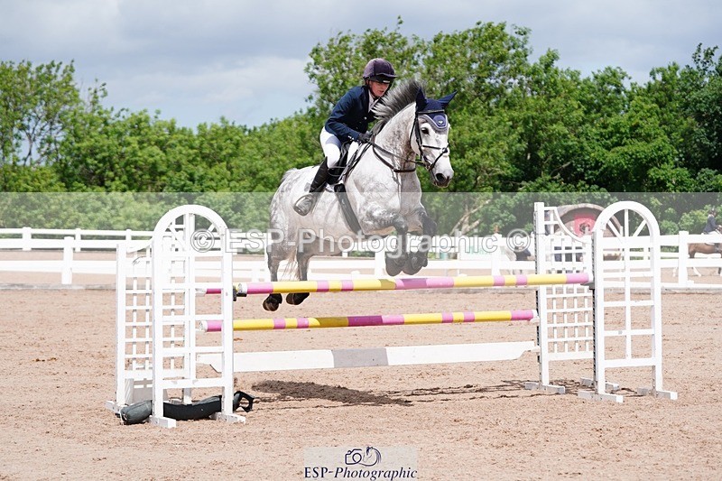 250525-115222-09301 - Cls 33 A&B Snr Disc & 1.00m Open