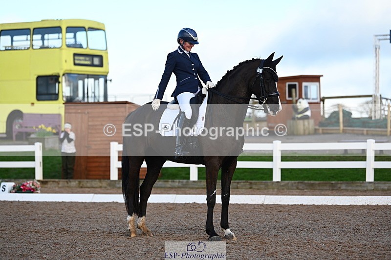 240218A-145646-08969 - 280-Nicola.Buchanan-ST.GILES.DARK.MAGIC