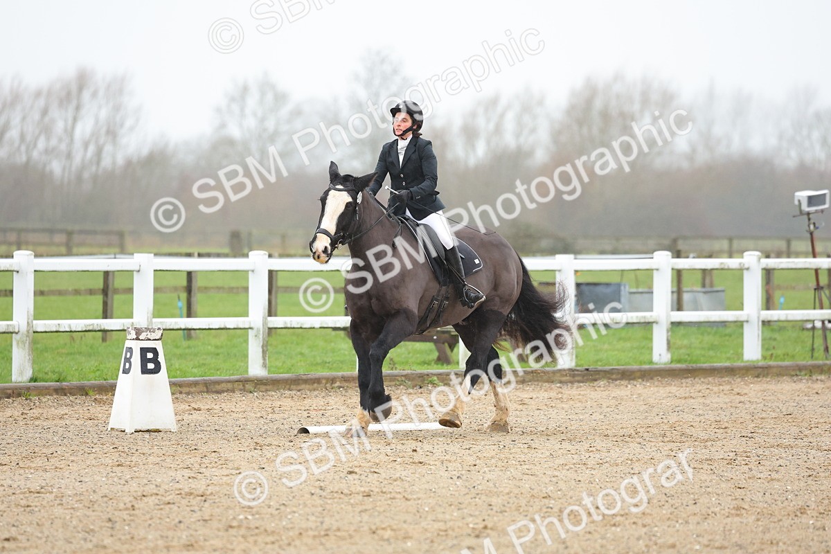SBM_002948 - Class 6 - Novice 4