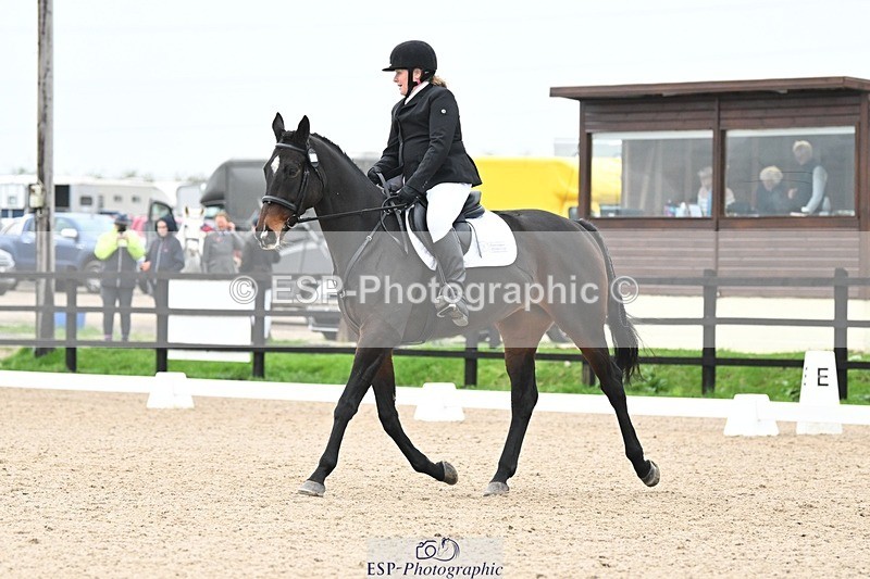 241103-100502-00261 - Intro 3 - 9.40 to 10.40