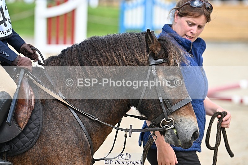 230824-131711-03370 - Round 1 Lead Rein Start to 13.50 cw