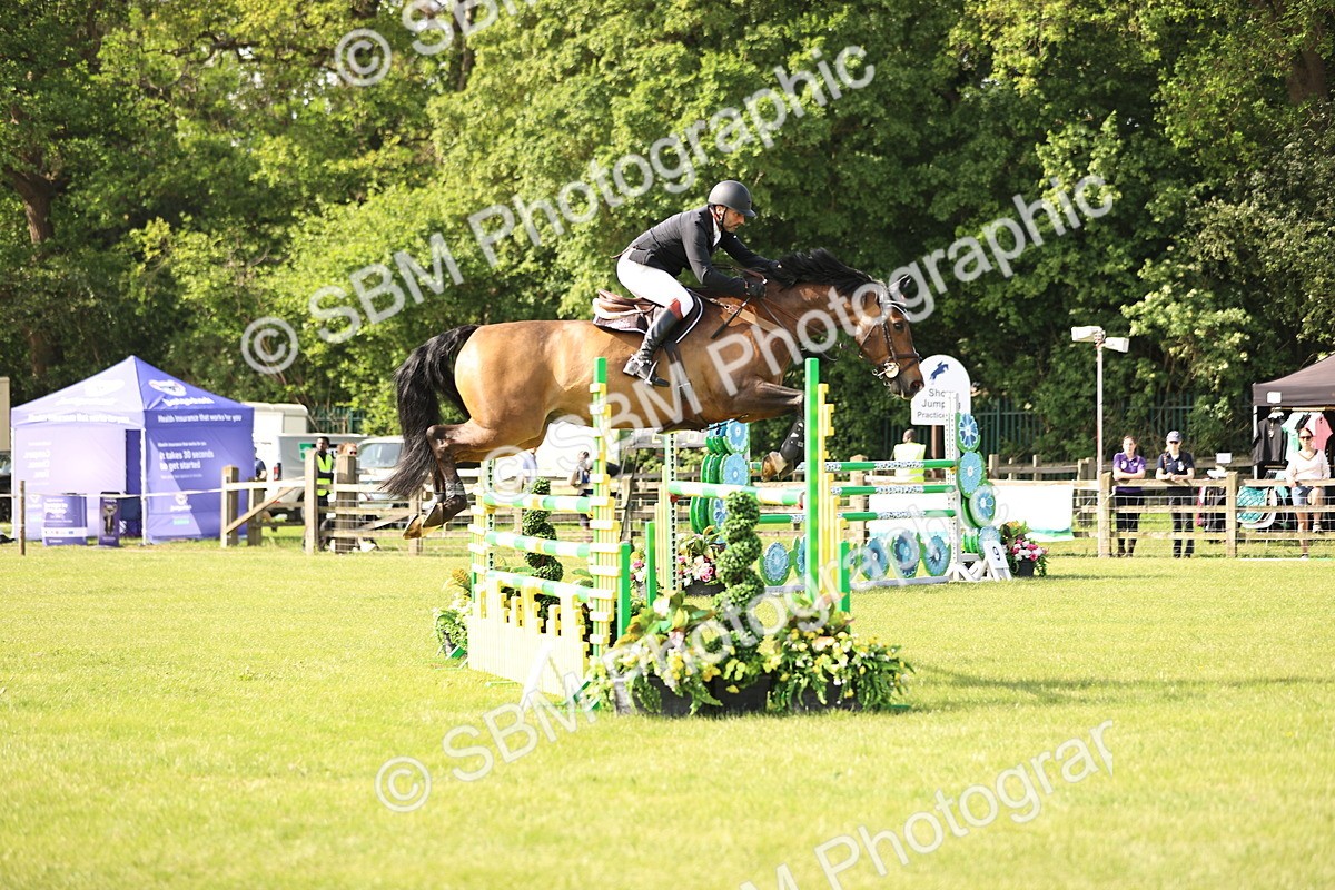 SBM_01433 - Class 200 - Martin Grant Homes Welcome Stakes 1.25m Open
