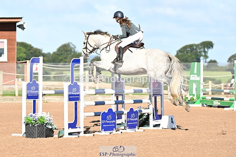 240912A-092527-00136 - Cls 1 Snr 1.05m & 1.10m Open