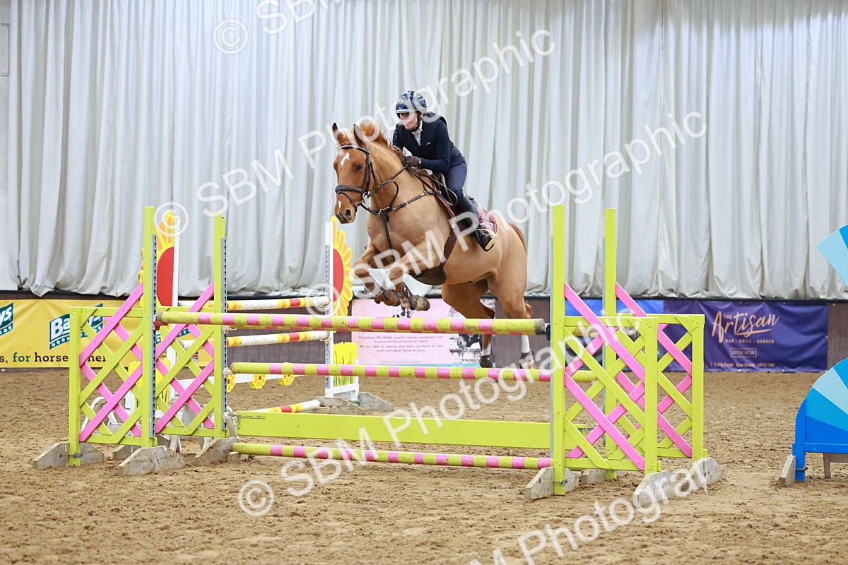 SBM_001562 - Class 5 - Senior Foxhunter - 1.20m