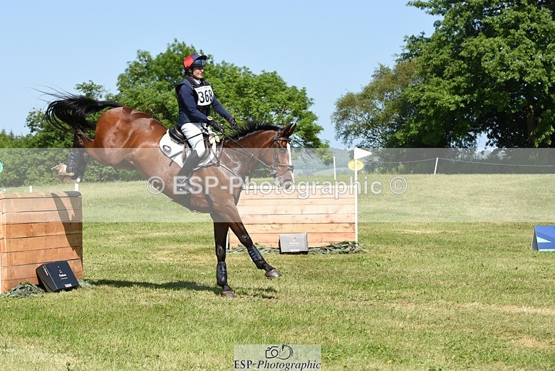 230527-152036-10091 - 368-COIRBAN_SARCO_DELUX-Rebecca_Gibbs-XC