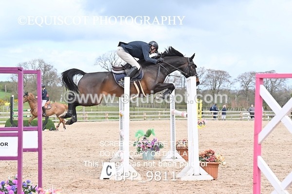 BPP_9811 - CLASS 18 SUN Ron Brady SporthorsesRHS