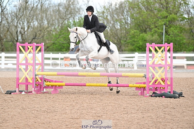 240504A-111008-00554 - Cls 14 & 15 Club & Schools 70cm