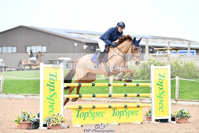 260313-132558-01831 - Cls 3 + 4 Snr Foxhunter and 1.20m Open
