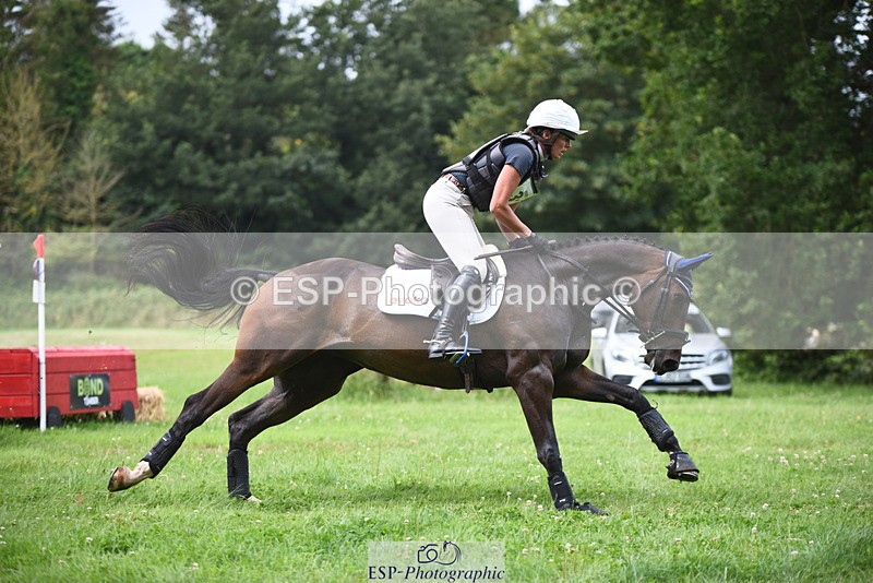 240804-112528-12287 - 317-Flora_Harris-TOUBALOU_C