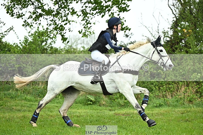 250418-101636-01376 - 118-Poppy.Turriff-LANDSBROOK.FAERIE.TALE