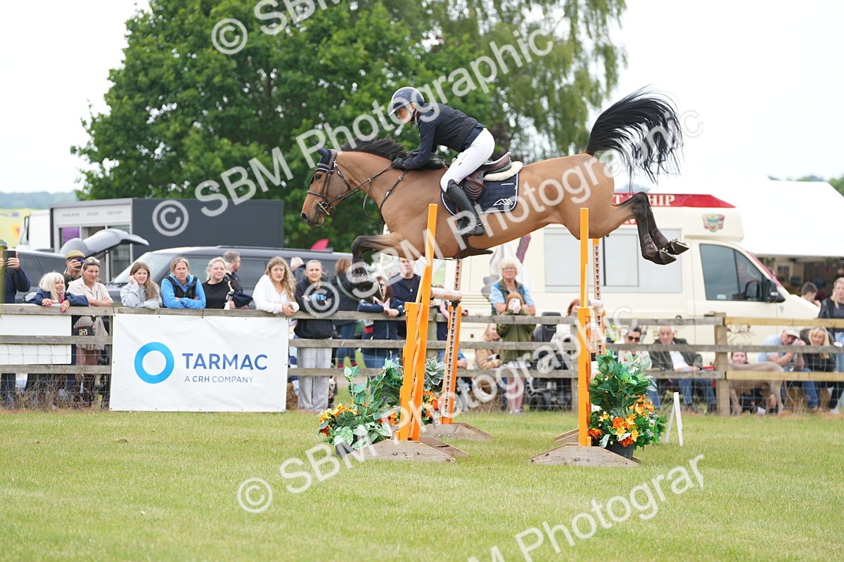 SBM_06387 - Class 202 - National 1.40m Open
