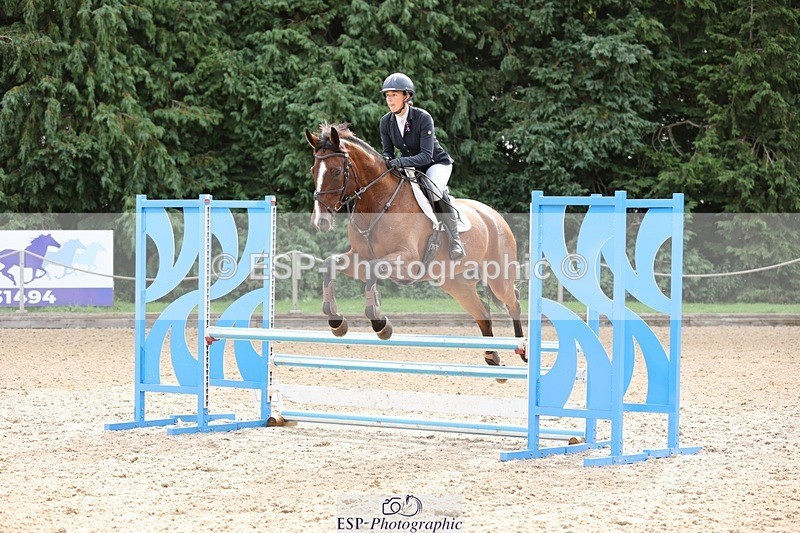 240817-095405-00459 - 02A Snr Brit Nov