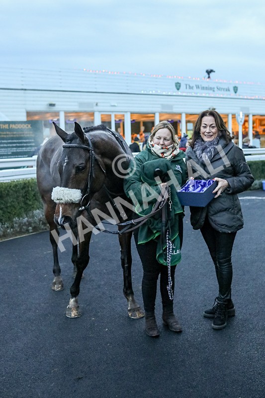 010124-Race 6-Abbeyhill-4589 - Race 6