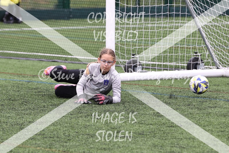 1DX32396 - Sat 6th U12 Girls