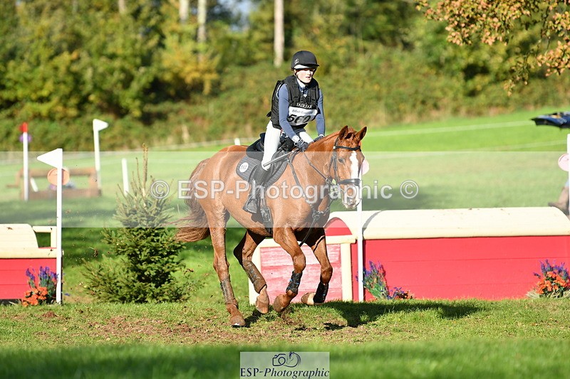 251025A-151502-21770 - G-560-Josie.Dix