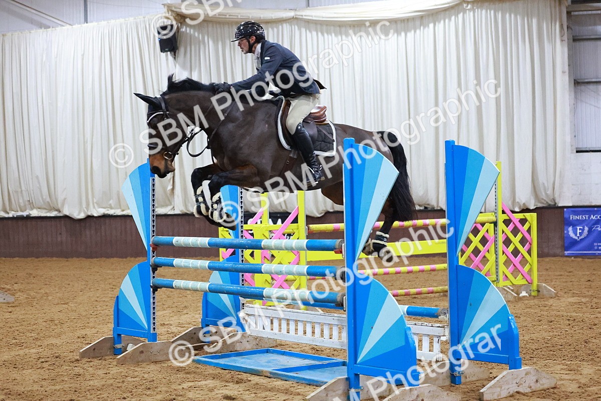 SBM_002293 - Class 5 - Senior Foxhunter 1.20m