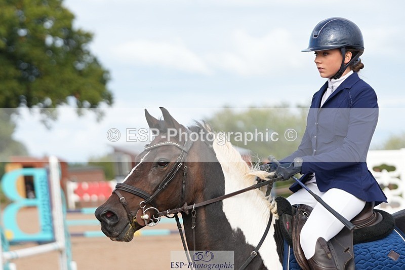 250921-101032-02121 - Cls 4 Pony British Novice and 80cm