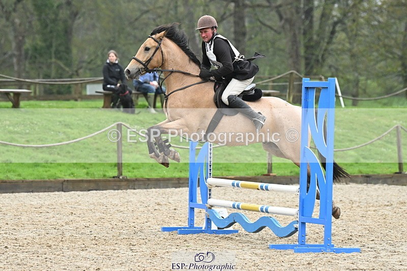 250418A-141630-01106 - UnAff 70cm