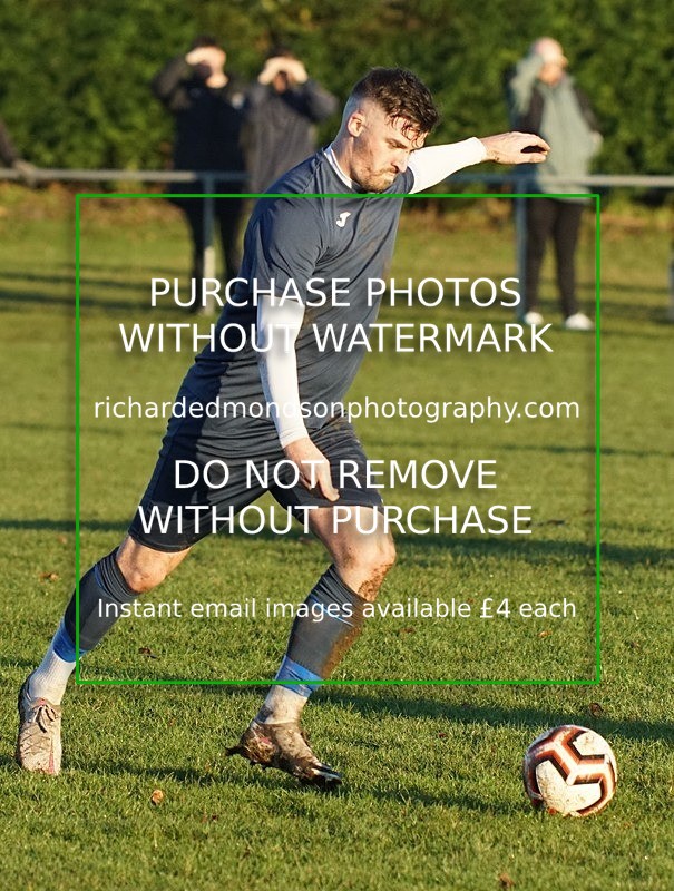 DSC00359 - Kendal County v Hawcoat Park (18/12/21)