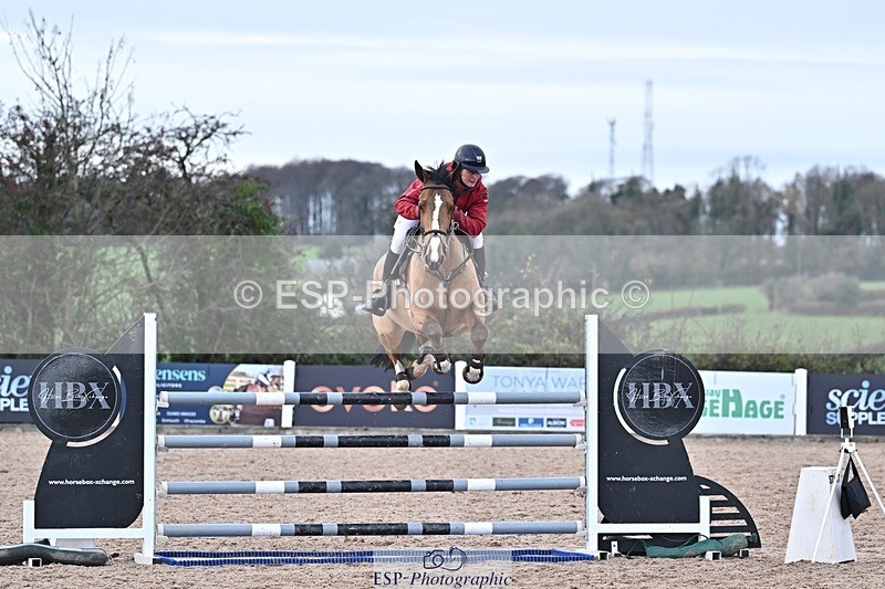 251126-134904-00636 - Cls 5 Foxhunter and 1.20m