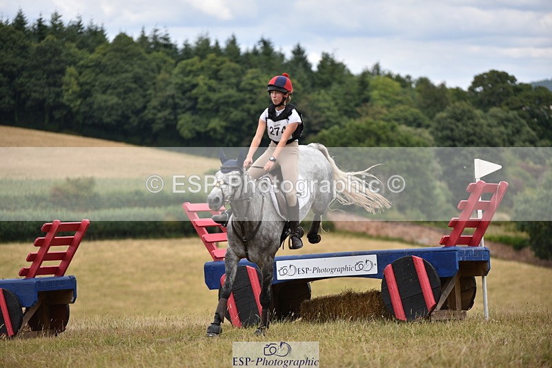 250802A-153454-07048 - F-274-Eliza.Miller-Edge-BALLYLEE.CASTLE.STORM