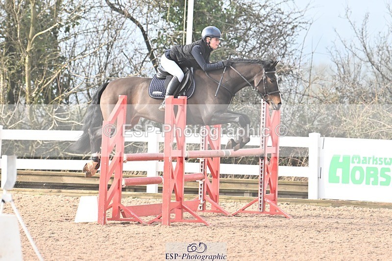 250209-112603-01525 - Cls 6 Pony Newcomers and 1m