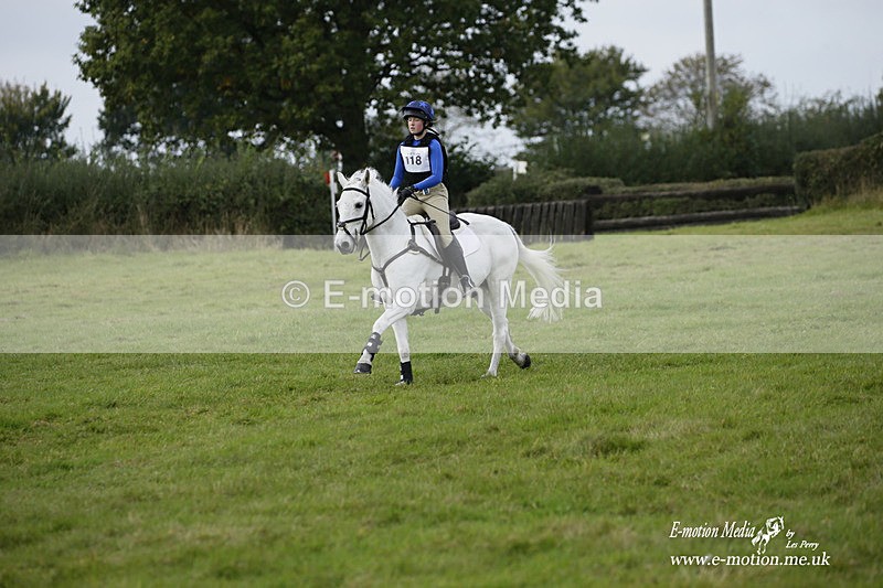 WWHT 171021 2370 - Novice Pairs (0.80m)  17/10/21