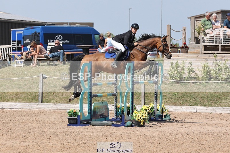 250725-142434-03285 - Cls 3 Snr Foxhunter