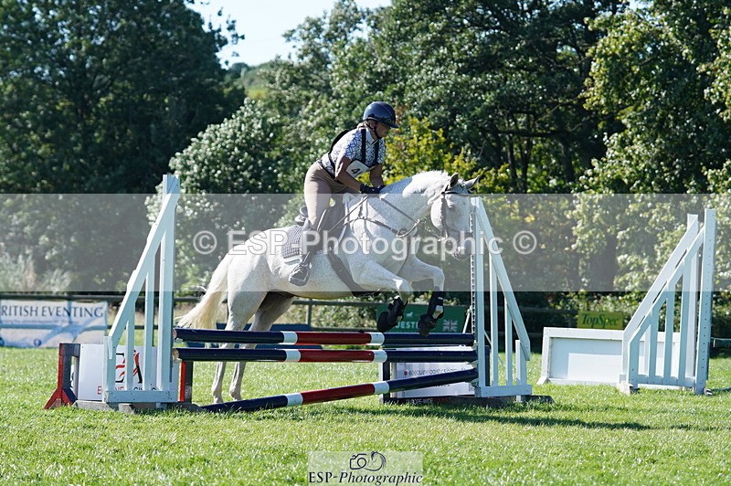 240811A-164022-06380 - 464-