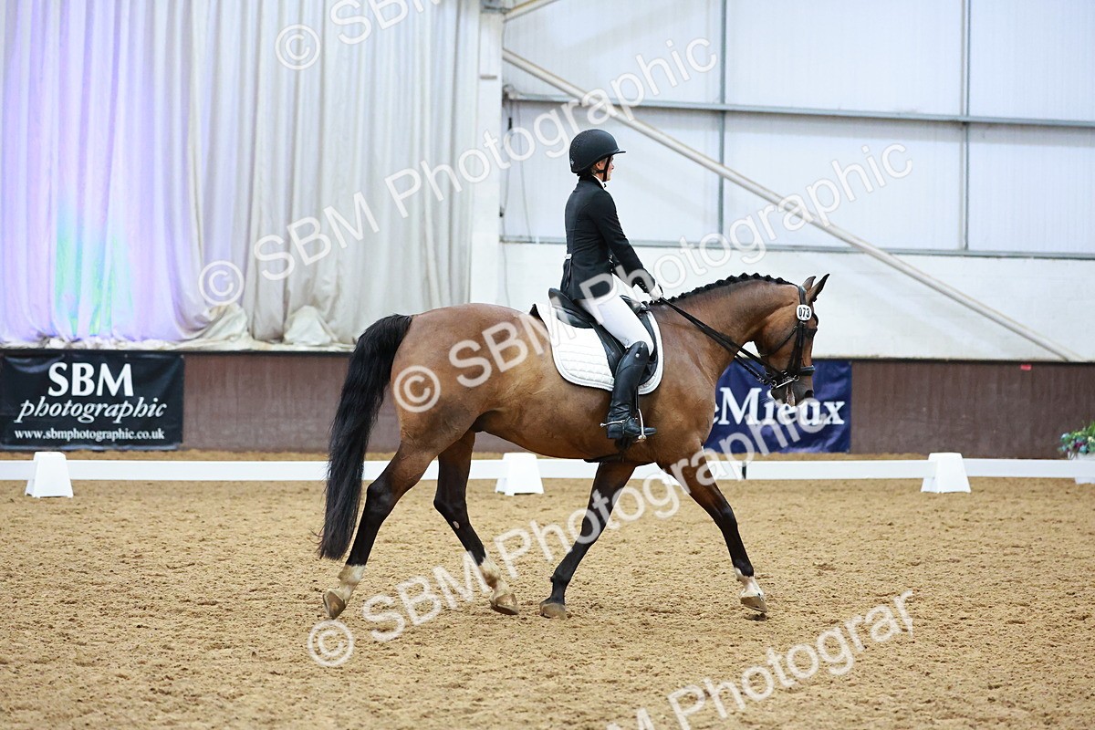 SBM_004333 - Class 12 - E2 Championship - 14.50-15.53
