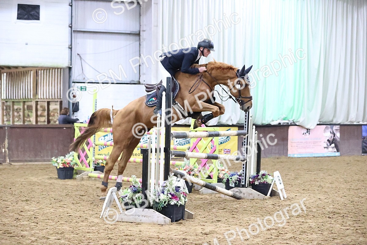 SBM_002331 - Class 11 - Senior Foxhunter - 1.20m