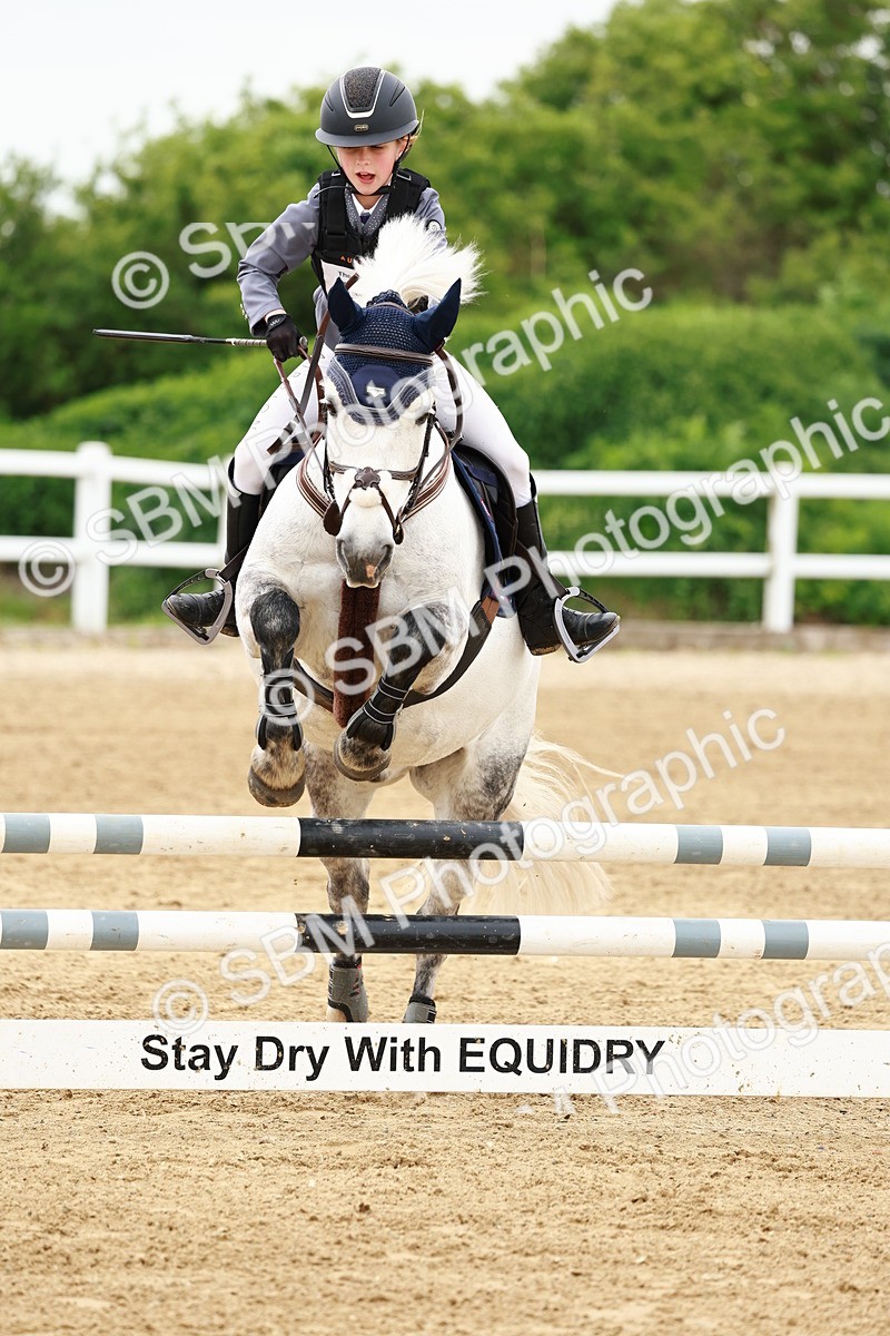 SBM_008227 - Class 4 - 70cm