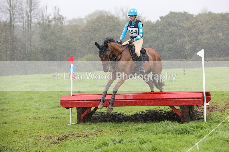 1X9A1881 - Class 4: 80cm Red Table