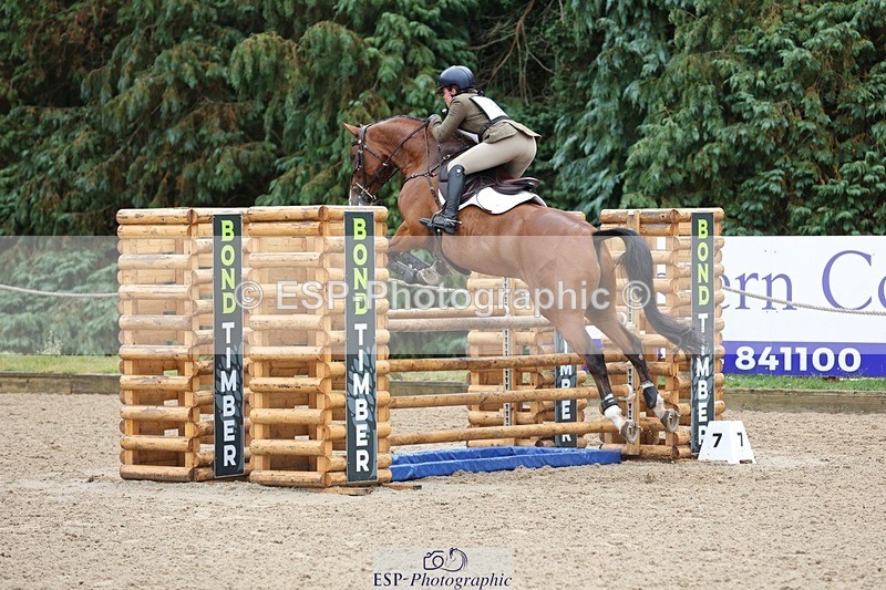 250803A-144225-14809 - O-680-Georgia.Bartlett-GENTLE.MONARCH