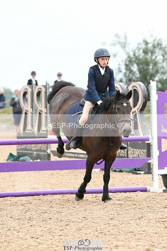 250807-112126-00609 - 90cm Round 1