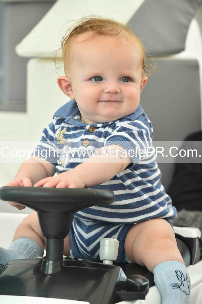 SH4_2161 - Bonny baby competition.