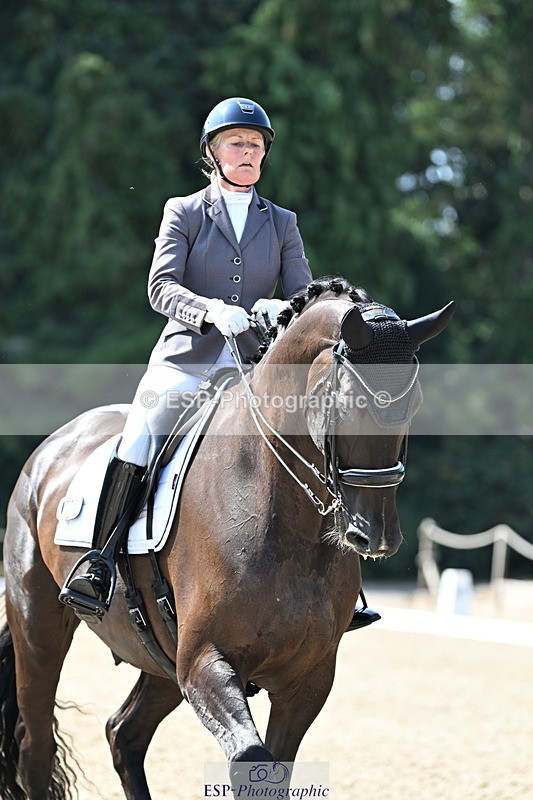 250810A-112956-05976 - 119-Lucy.BakerLast.Dancer