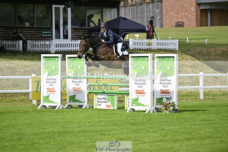 250613A-101341-00342 - Cls 1 Snr Newcomers and 1.10m Open